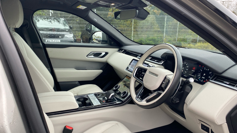 Land Rover Range Rover Velar 2.0 P250 R-Dynamic SE 5dr Auto Petrol Estate